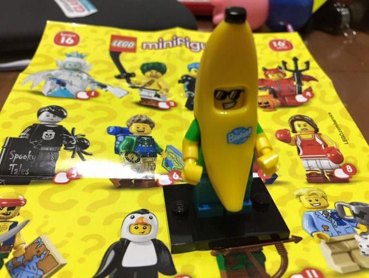 lego-minifiguren-71013-banana