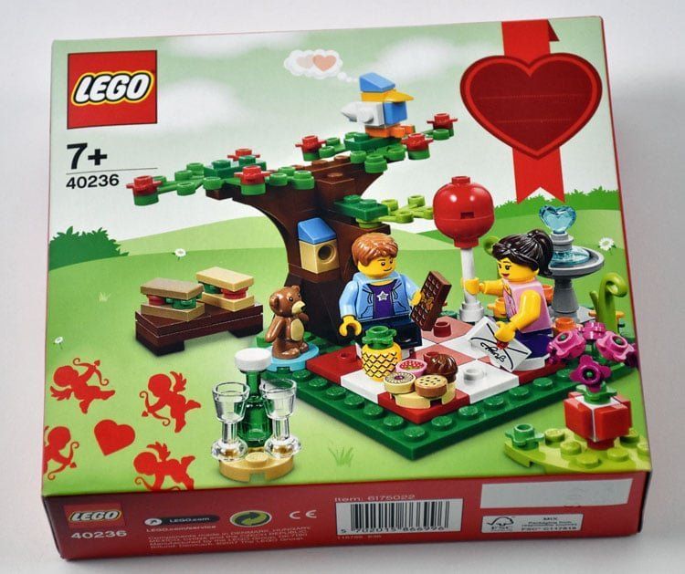 Review: LEGO Seasonal 2017 - Valentinstags-Picknick (40236)