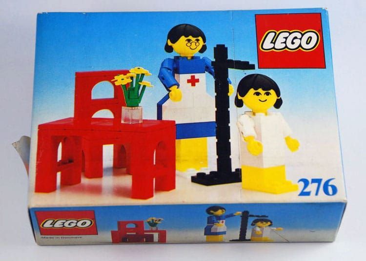LEGO Großkopf Set: Ihr entscheidet über nächstes Classic Review!