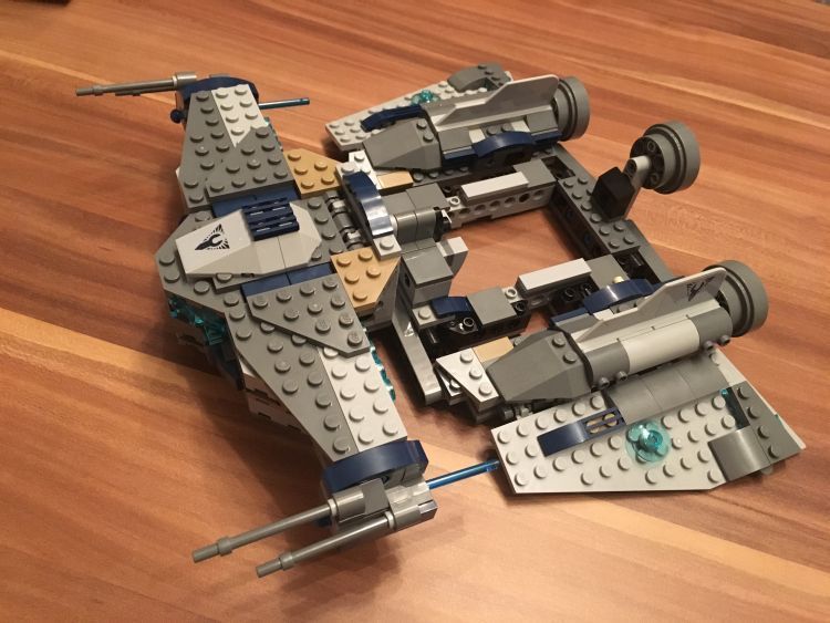 Review: LEGO Star Wars StarScavenger (75147)