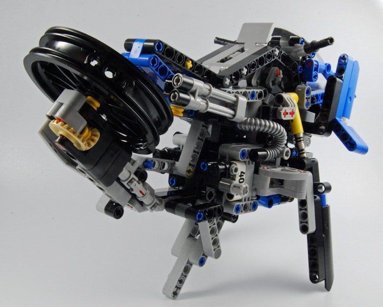 LEGO Technic BMW Hoverbike (42063) im Review