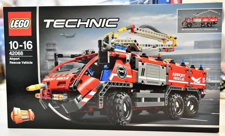 lego-technic-42068_1.jpg