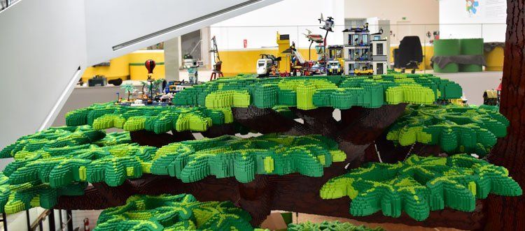 LEGO House: Tree of Creativity im Detail vorgestellt