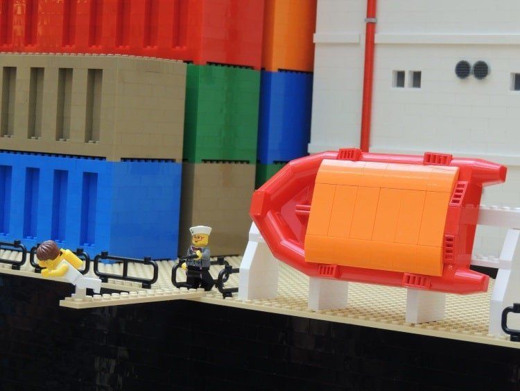 Das längste LEGO Schiff der Welt steht in Saarbrücken