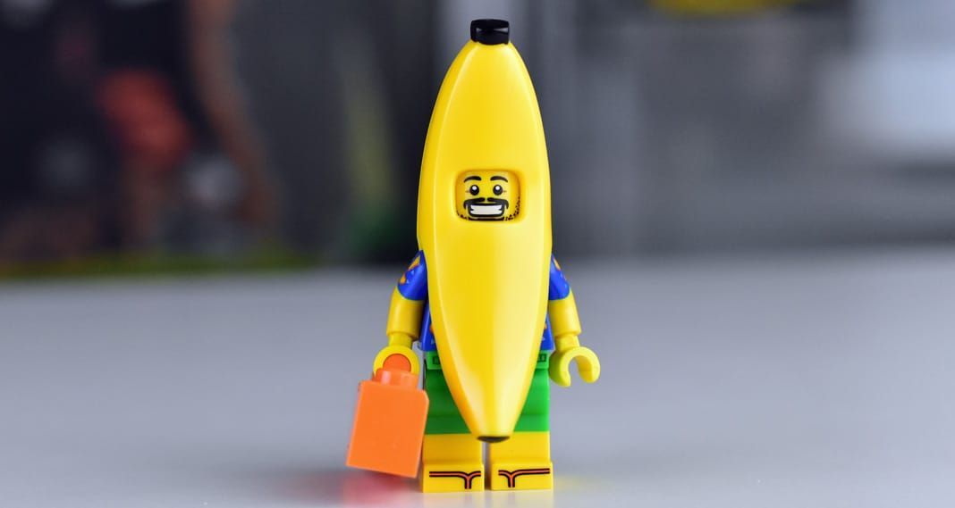 lego  banana guy