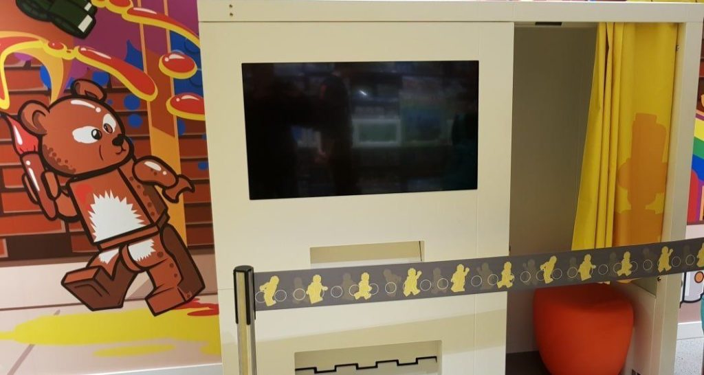 lego mosaic maker berlin