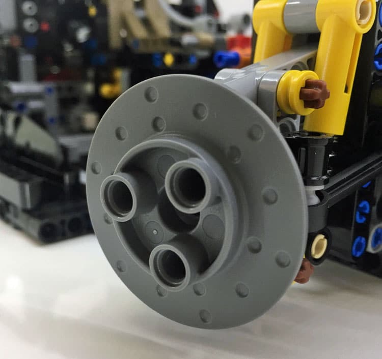 LEGO 42083 Technic Bugatti Chiron im Review