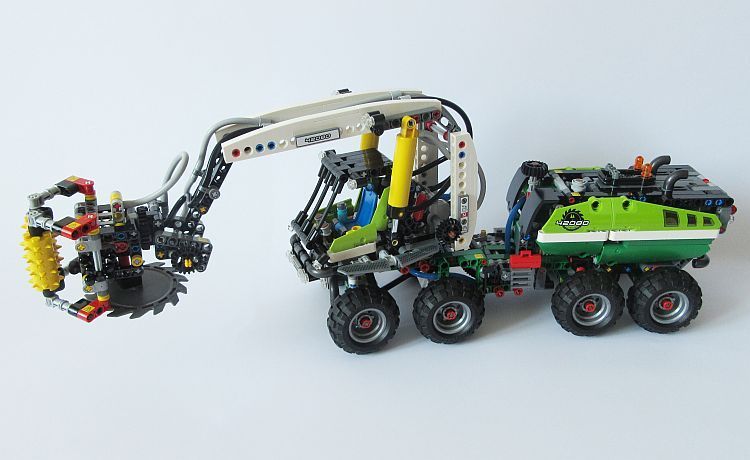 LEGO Technic 42080 Forest Machine im Review