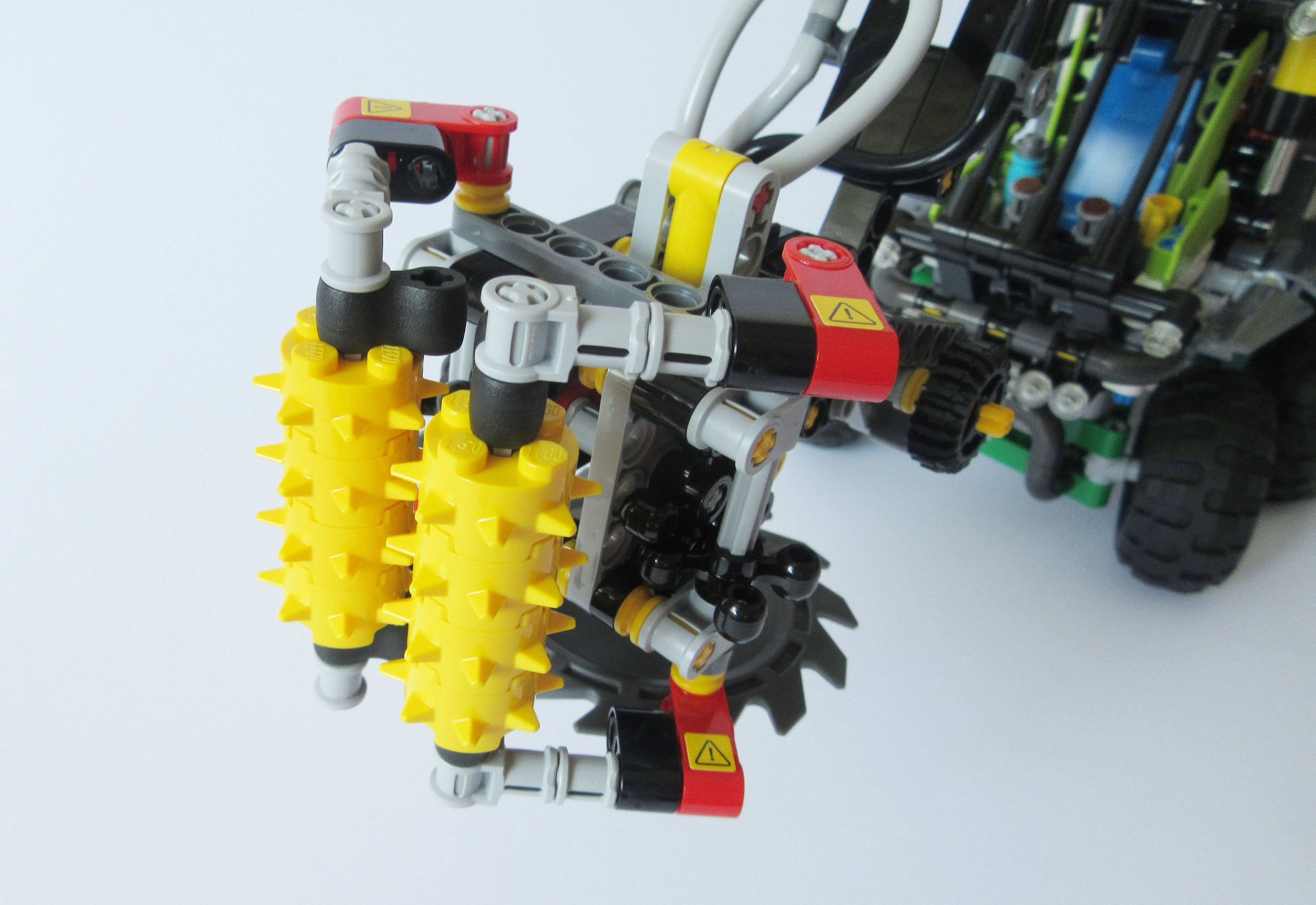 LEGO Technic 42080 Forest Machine im Review