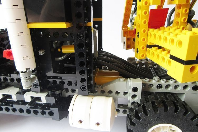 LEGO Technic 8868 Air Tech Claw Rig von 1992 im Classic-Review