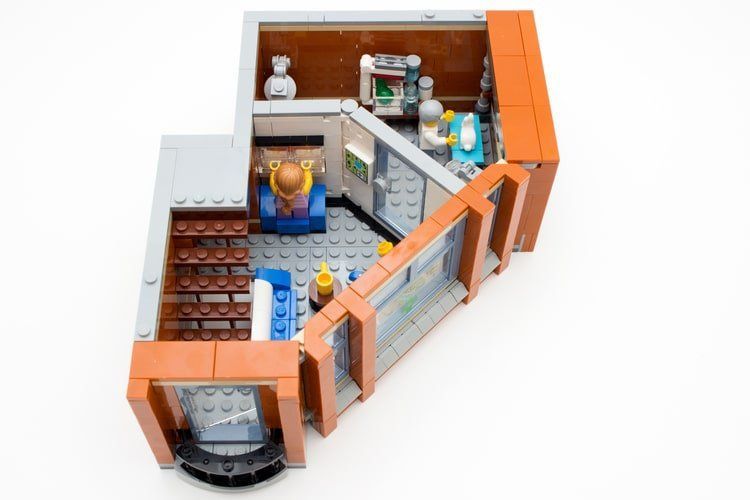 LEGO 10264 Creator Expert Corner Garage im Review