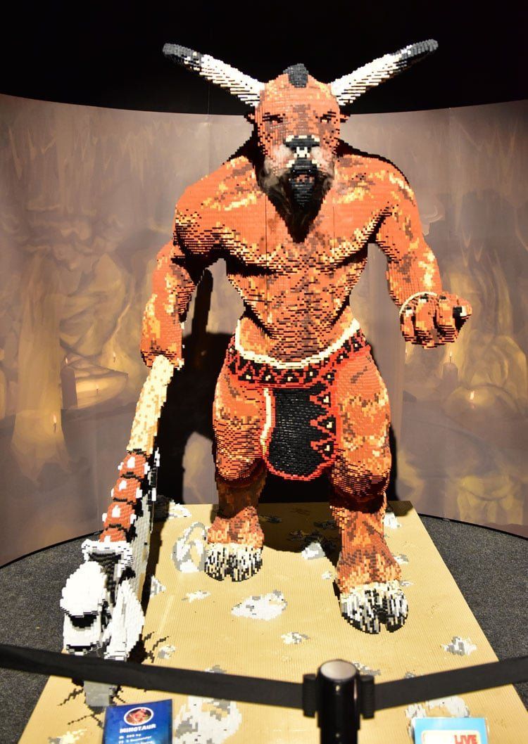 BRICKLIVE im Kölner Odysseum: Tolle Großfiguren, aber wenig Abwechslung