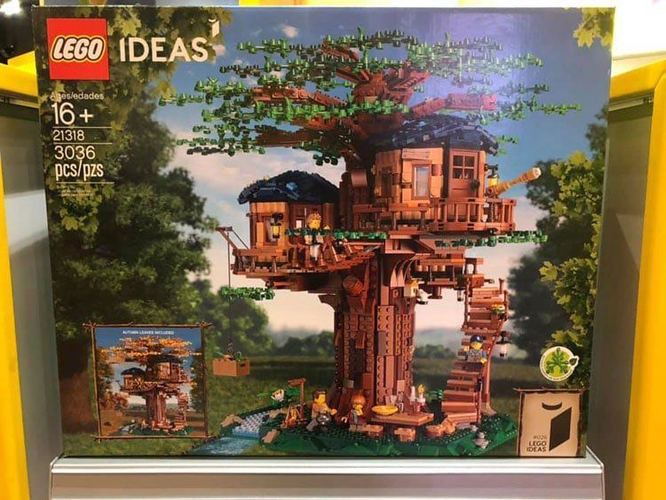 LEGO Ideas 21318 Tree House im LEGOLAND Discovery Centre Shop