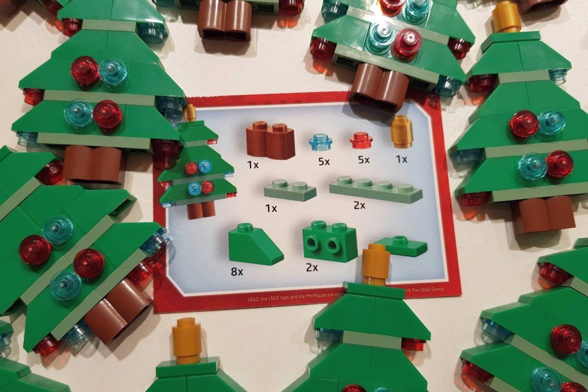 LEGO Store PaB-Wand: neue winterliche Mini-Builds und LEGO-Steine