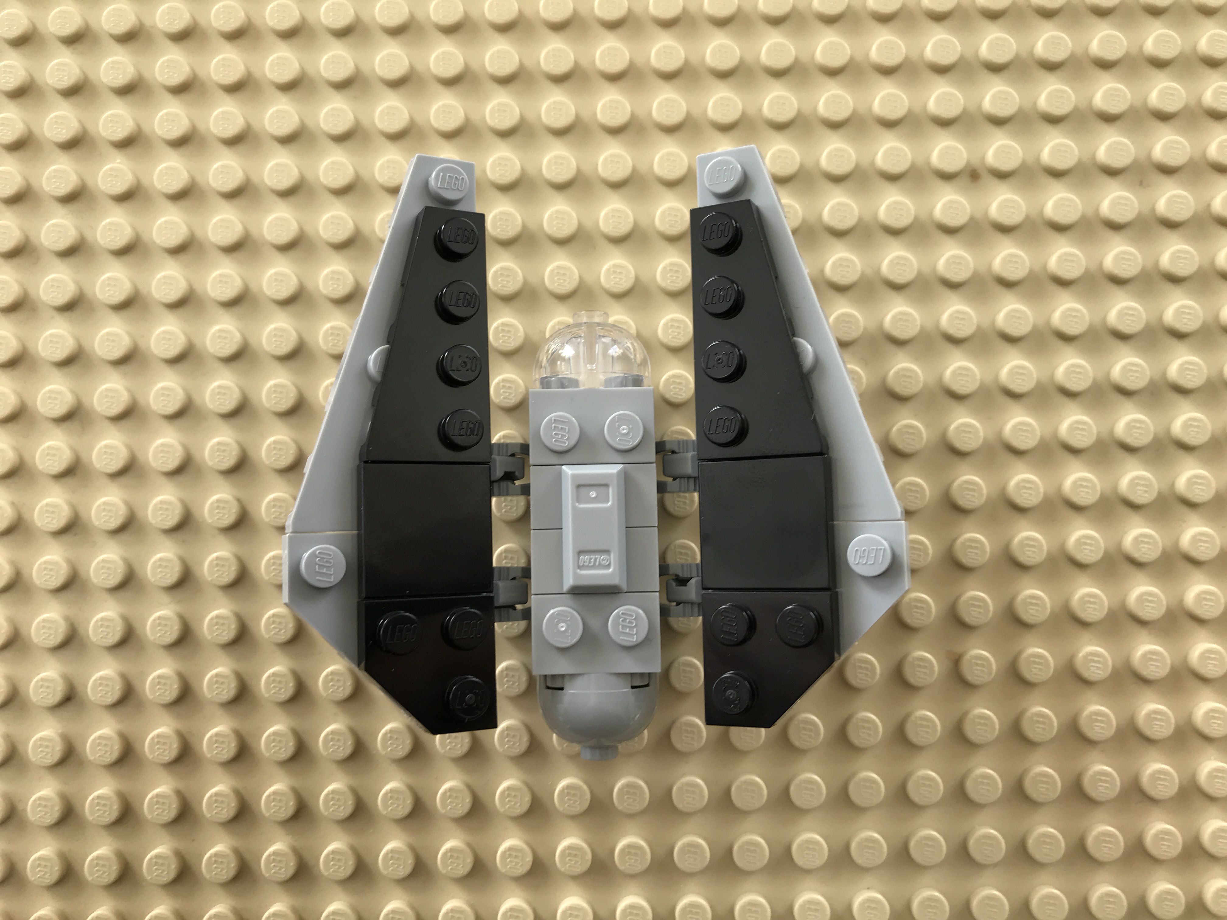 TIE Striker Minimodell