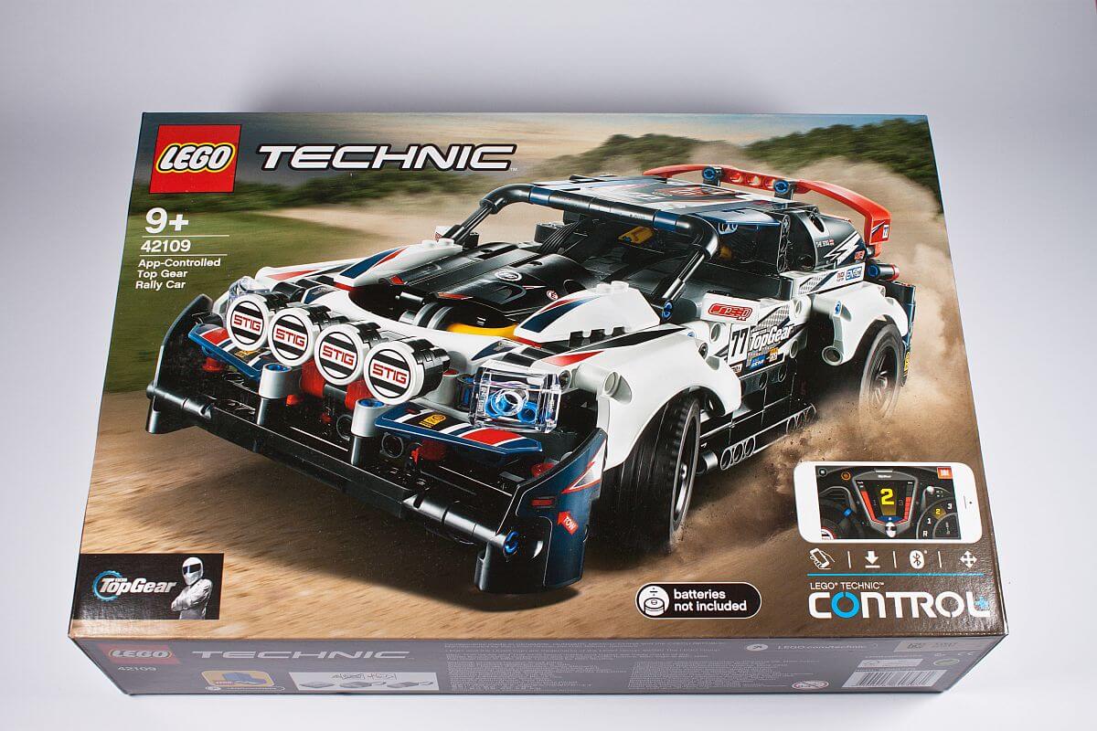 LEGO Technic 42109 App-Controlled Top Gear Rally Car im Review