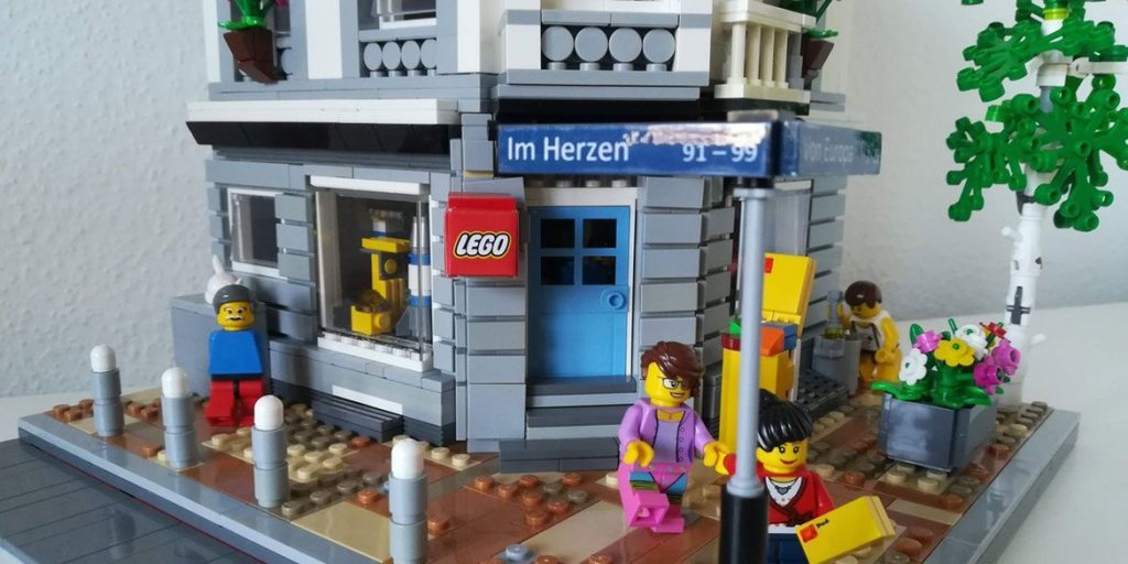LEGO Ideas Held der Steine