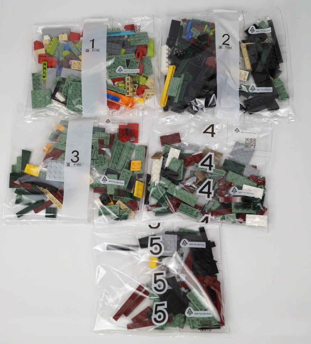5 Tüten mit Lego-Steinen