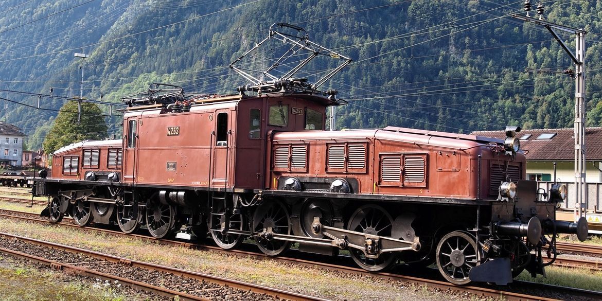 LEGO Ideas Vorlage: Swiss Electric Crocodile Locomotive (SBB CE 6/8)