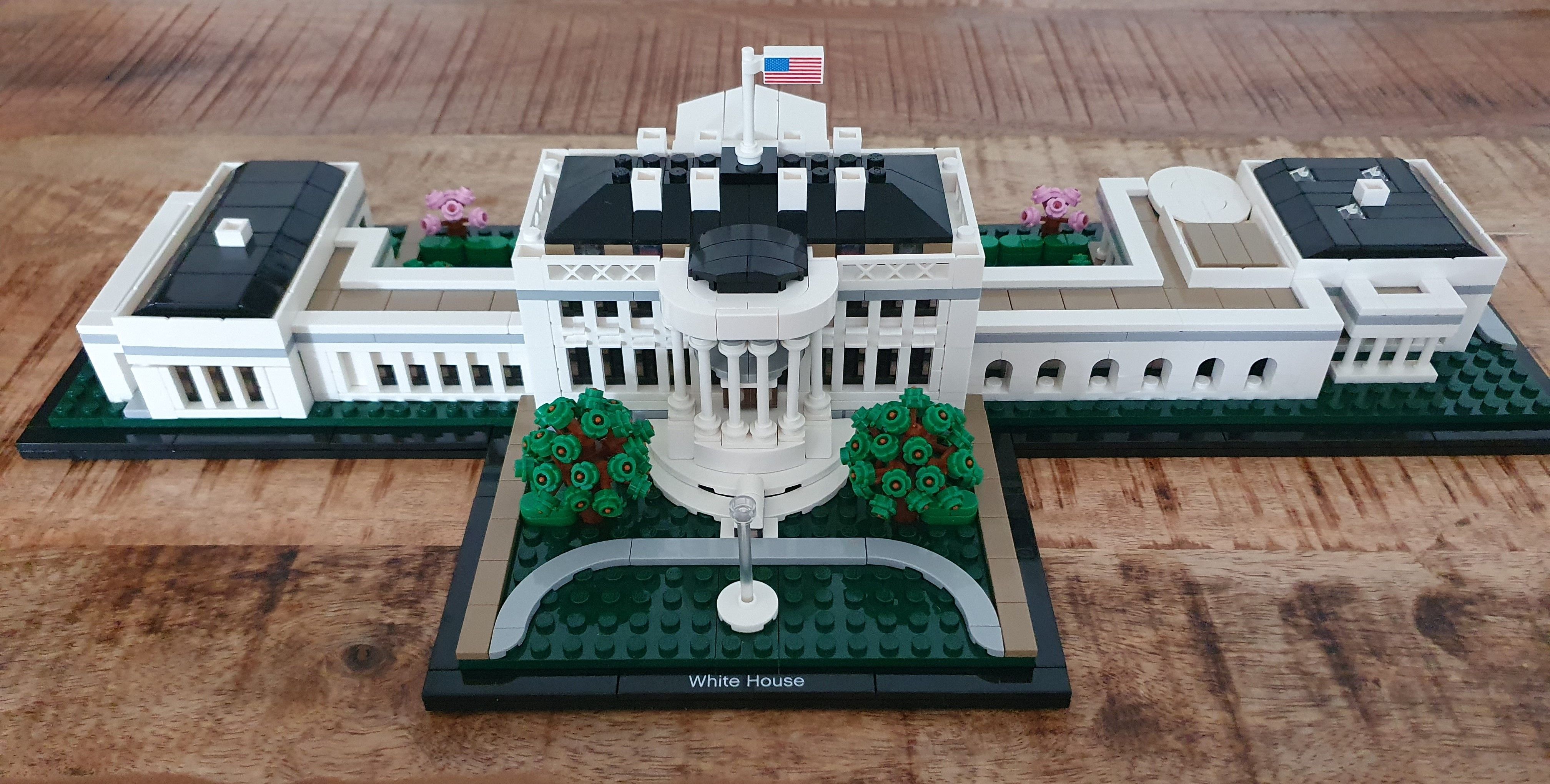 LEGO 21054 Architecture: Das fertige Modell