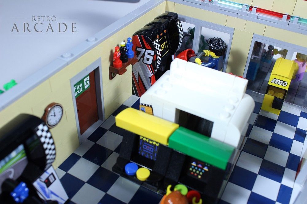 LEGO Retro Arcade