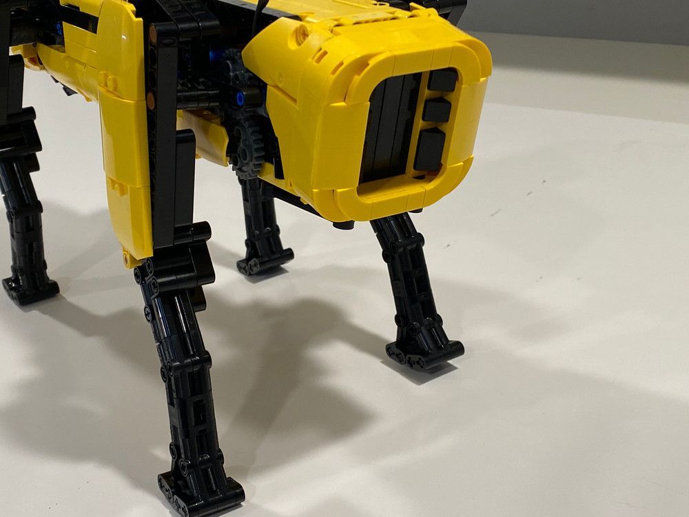 LEGO Ideas: Boston Dynamics Spot zieht ins Review ein