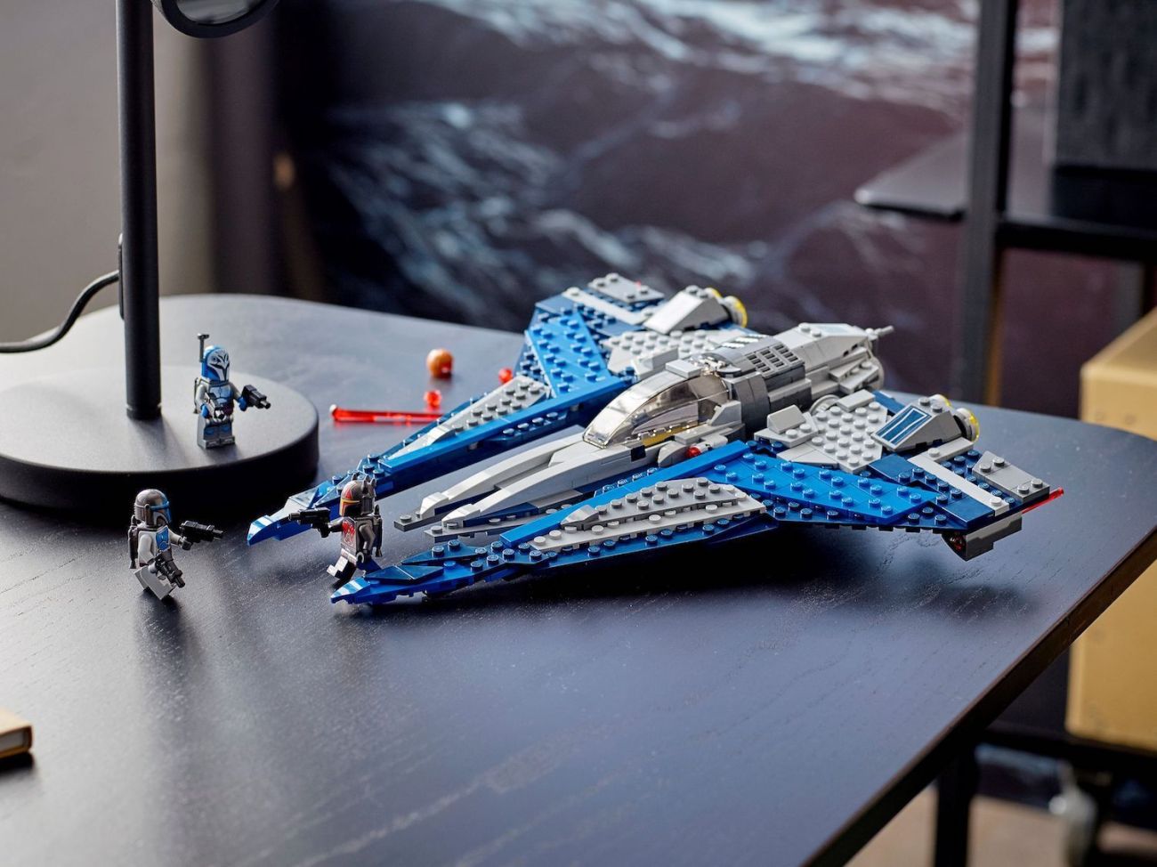 LEGO-Star-Wars-75316-Mandalorian-Starfighter-12.jpg