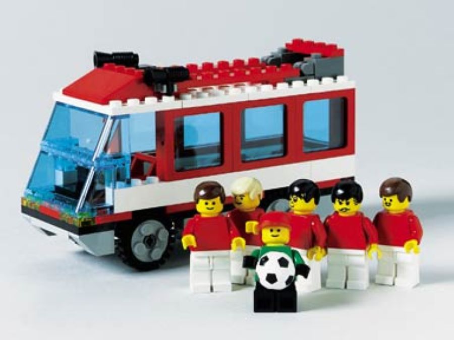Zum Start der EM: 11 Fakten über LEGO Fußball Sets