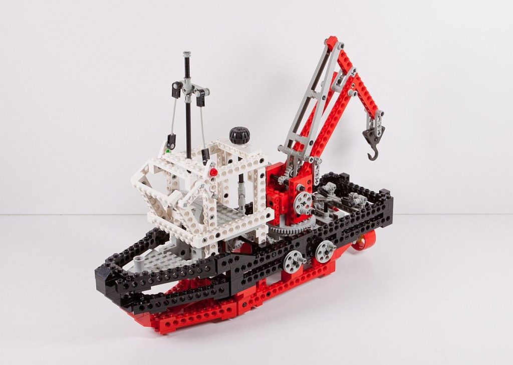 LEGO Technic 8839 Supply Ship von 1992 im Classic-Review