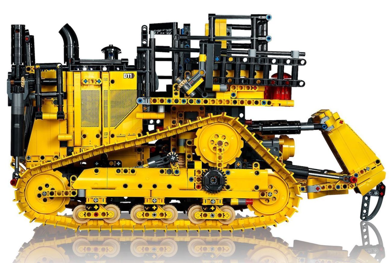 LEGO 42131 CAT D11T Bulldozer: Neues Technic Flaggschiff offiziell vorgestellt