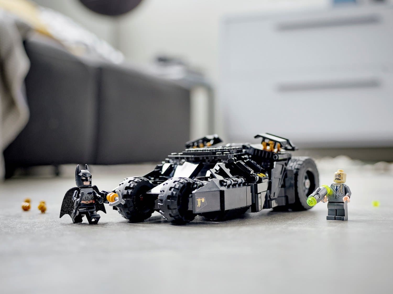 LEGO-Super-Heroes-76239-Batmobile-Tumbler-Hd-12.jpg