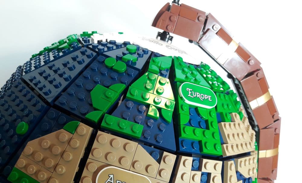 LEGO 21332 Globus