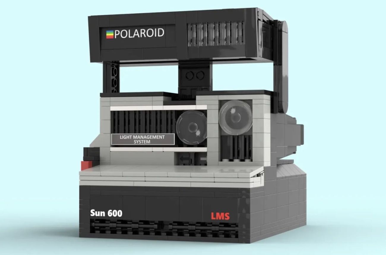 LEGO Ideas Working Polaroid Sun 600 LMS