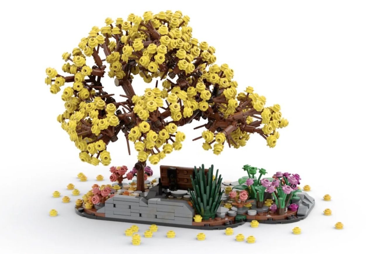LEGO Ideas Golden Trumpet Tree