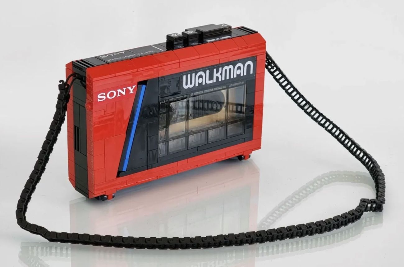 LEGO Ideas Sony Walkman