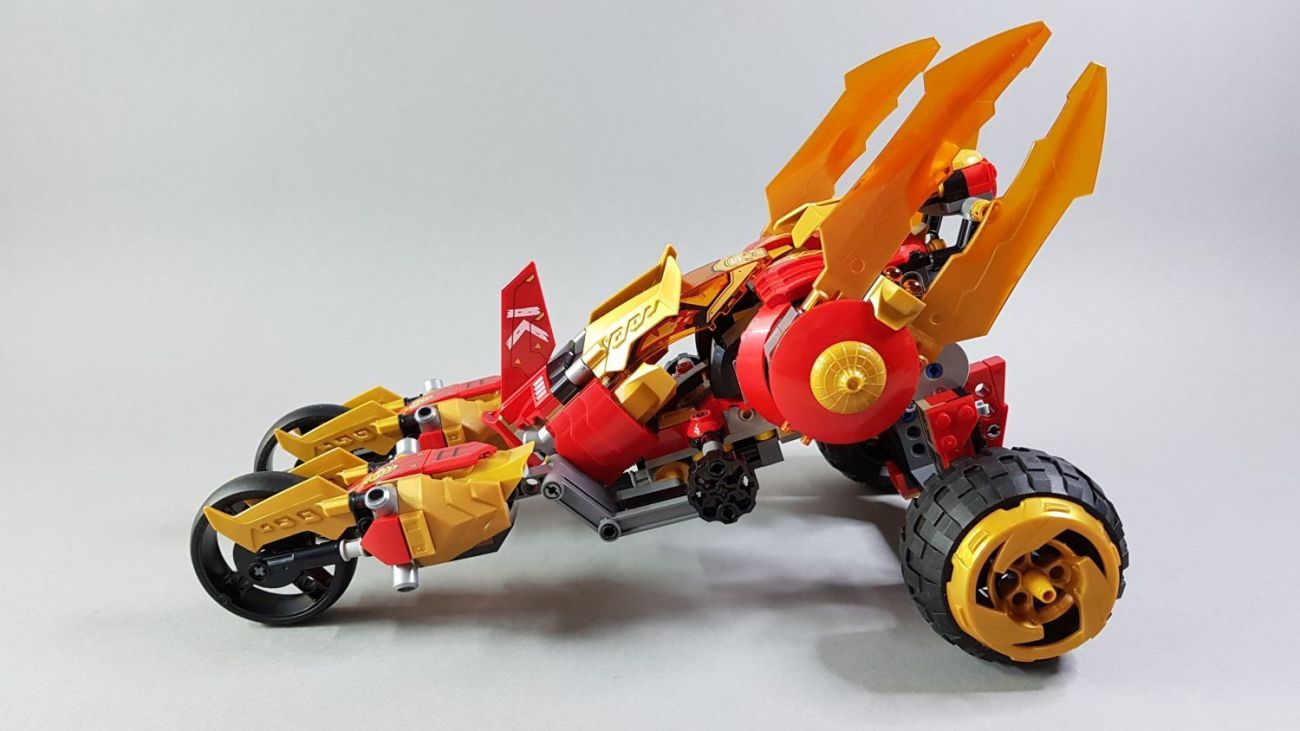 LEGO Ninjago Golddrachen-Raider