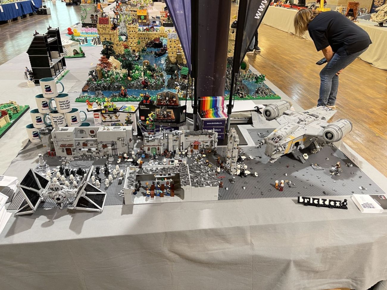 Nevarro aus The Mandalorian: Unser MOC auf der Bricking Bavaria 2022