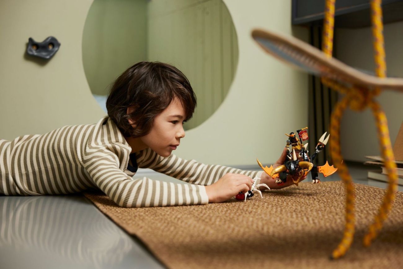 LEGO Ninjago 2023 Januar-Neuheiten offiziell vorgestellt: Knochenkönig, Eisdrache & Titan-Mech