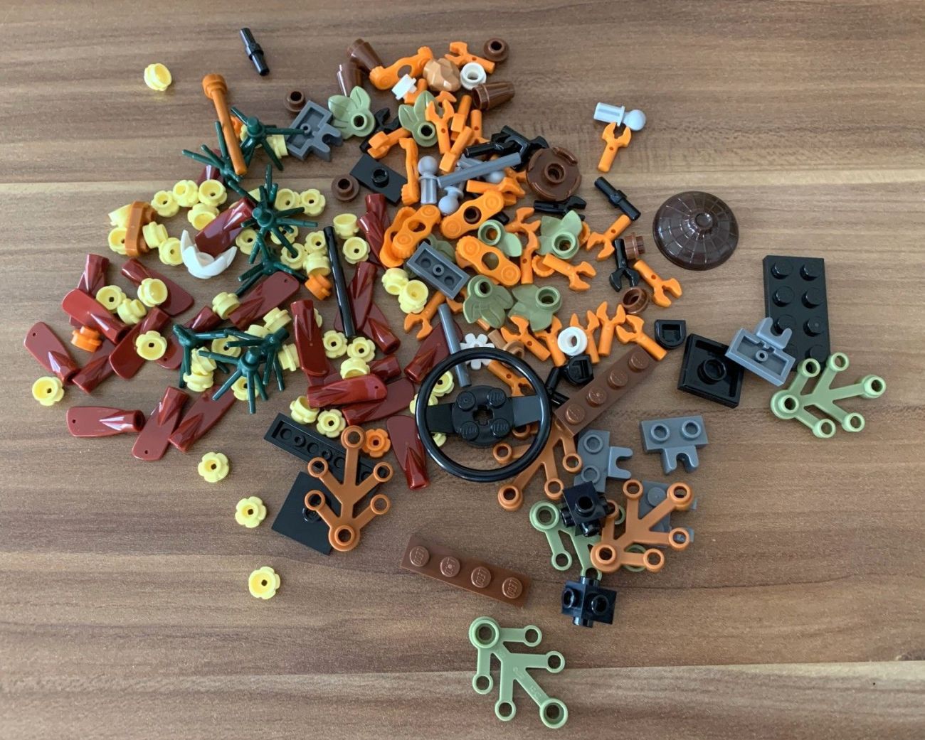 Ganz und gar nicht altbacken: LEGO 10314 Trockenblumengesteck im Review