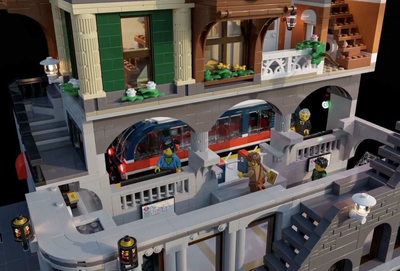 LEGO Ideas Brick Boulevard