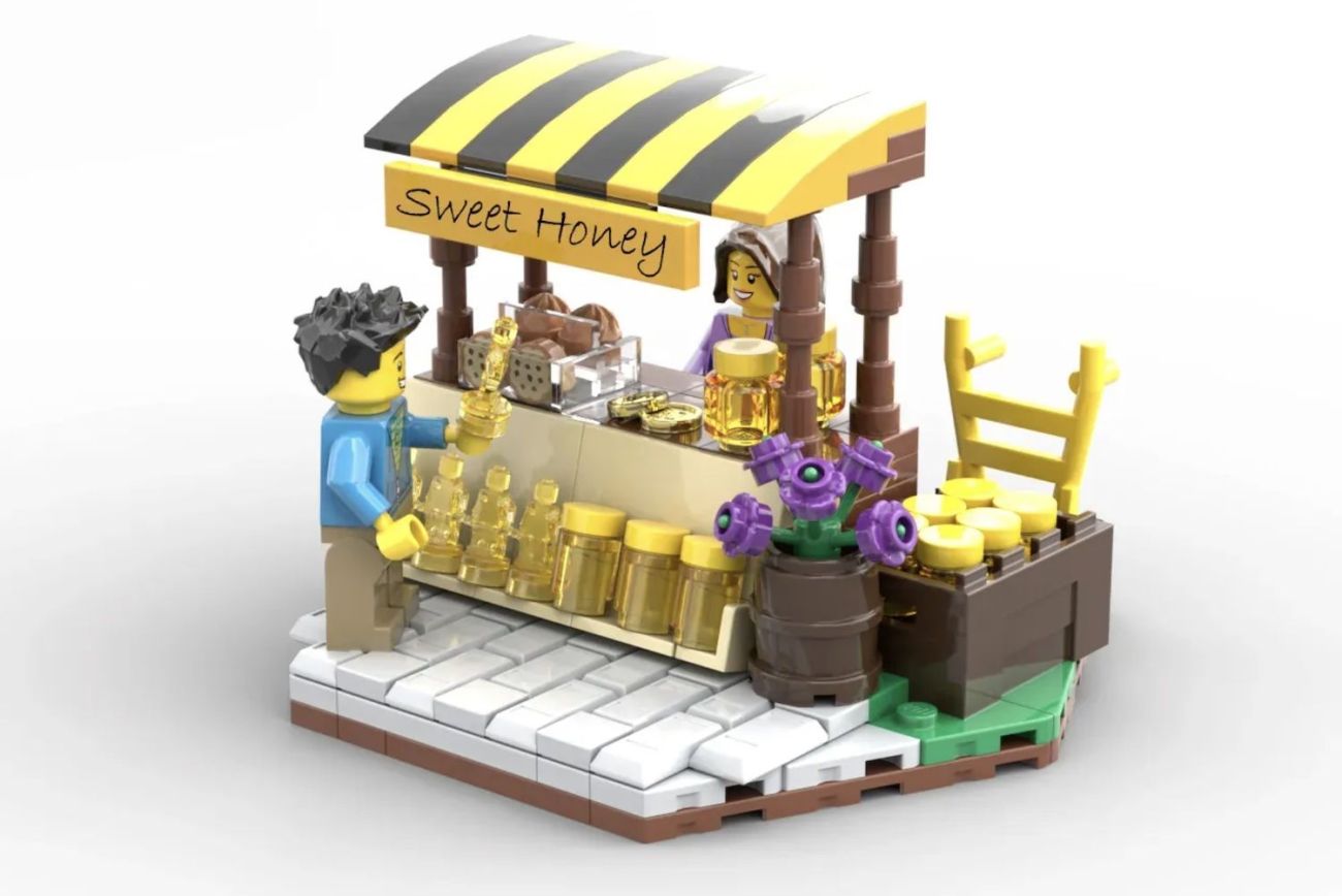 LEGO Ideas Sweet Honey