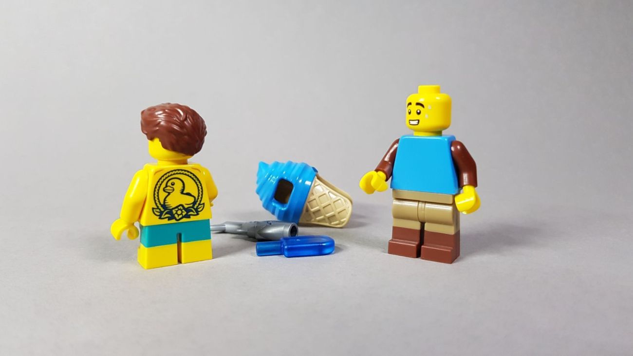 LEGO Store BaM Build a Minifigure