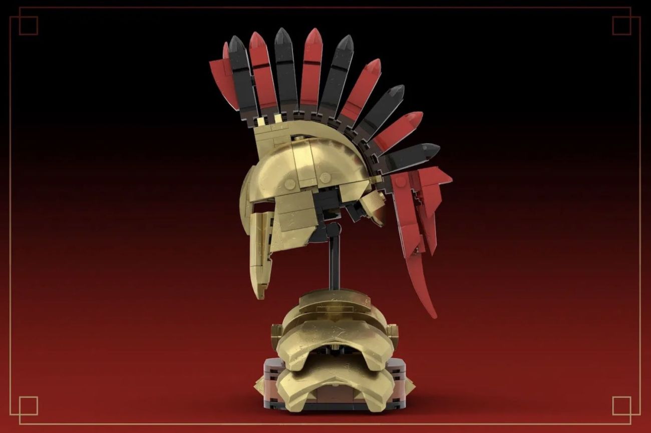 LEGO Ideas Spartaner  Helmet on Leonidas