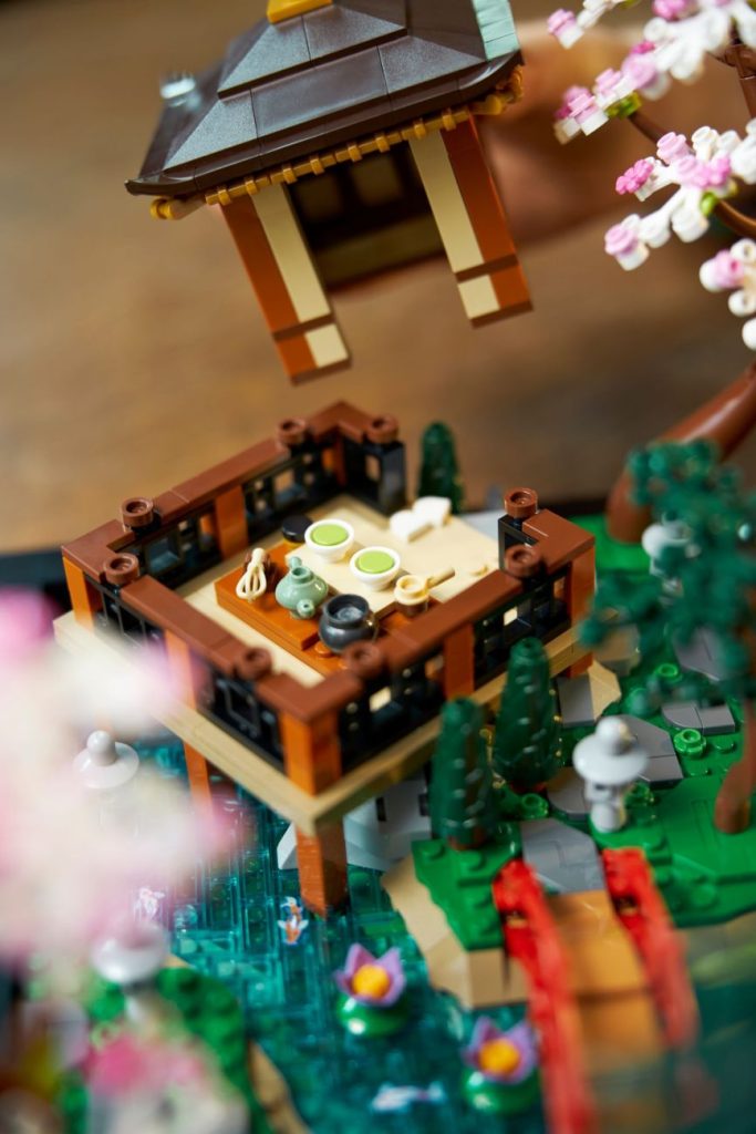 LEGO 10315 Garten der Stille: Neuer Icons Zen-Garten ab August erhältlich