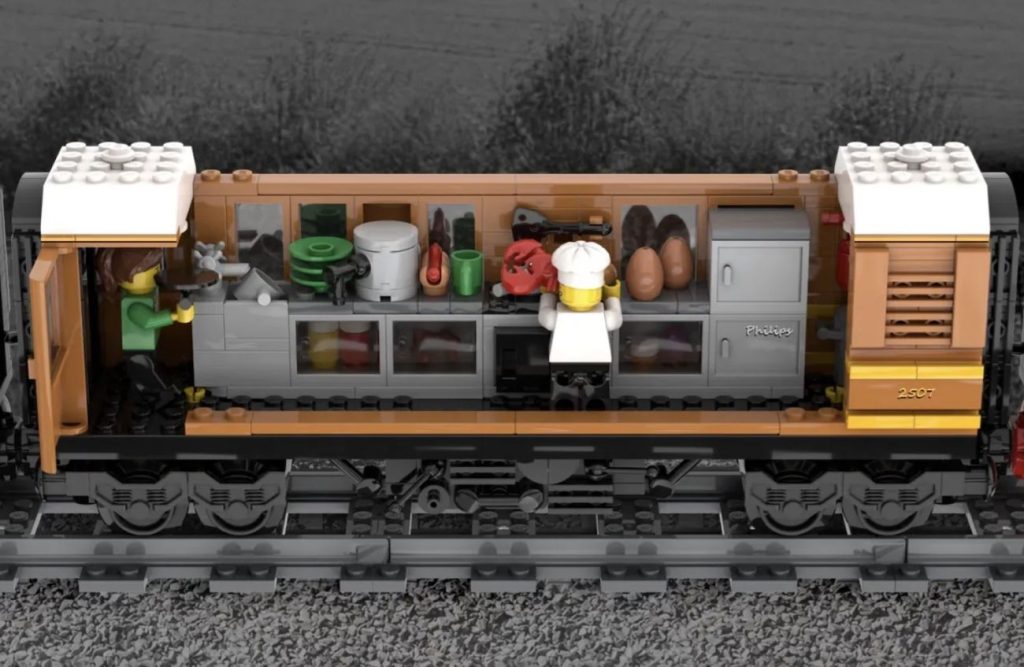 LEGO Ideas Flying Scotsman - LNER Class A3 4472 4-6-2- Pacific Steam Locomotive