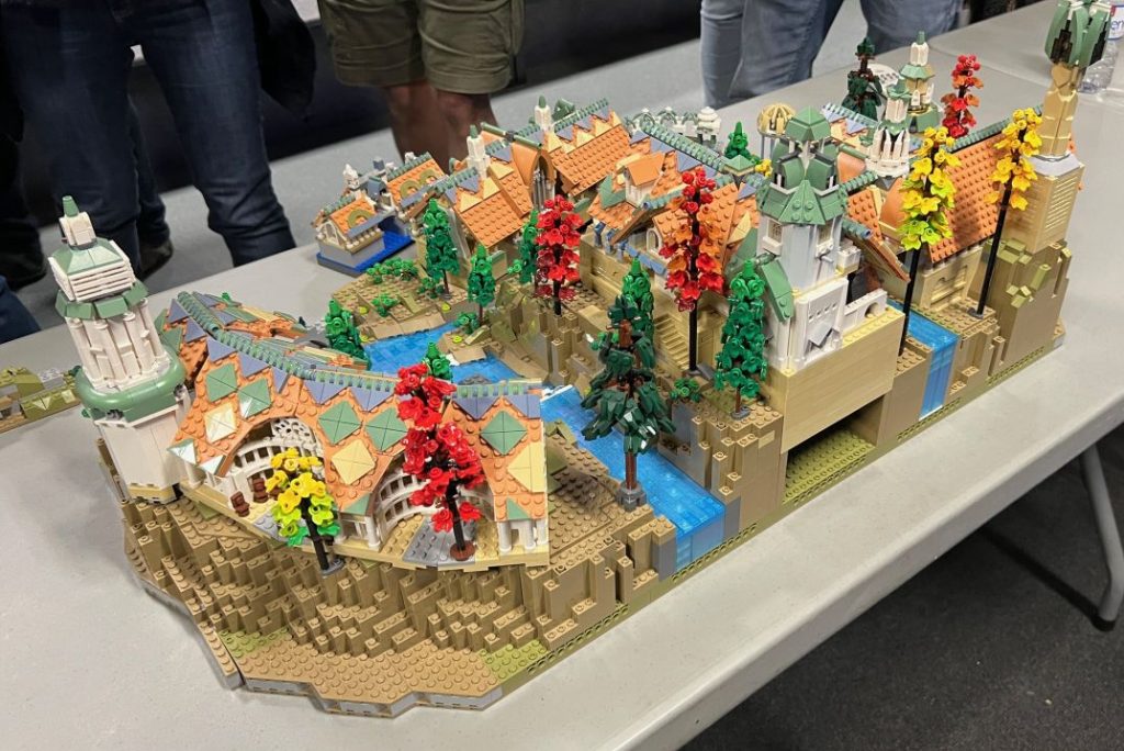 Designer-Vortrag: Entstehung des LEGO Herr der Ringe Bruchtal Sets