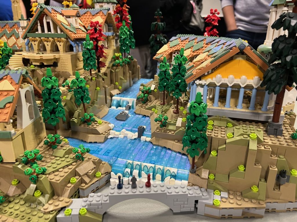 Designer-Vortrag: Entstehung des LEGO Herr der Ringe Bruchtal Sets