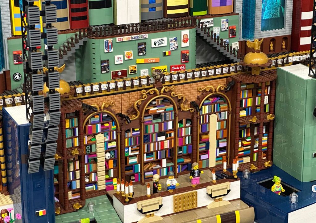 The Book of BAM: Tomorrowland LEGO MOC