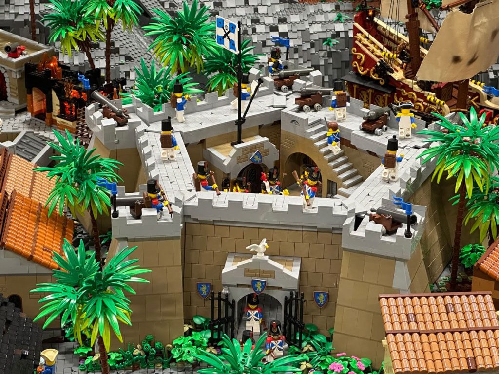 Disneyland Pirates of the Carribean Ride als LEGO MOC