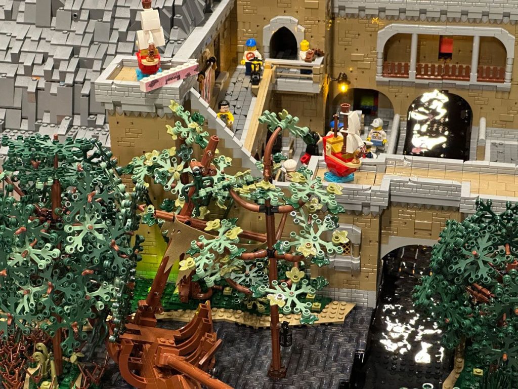 Disneyland Pirates of the Carribean Ride als LEGO MOC